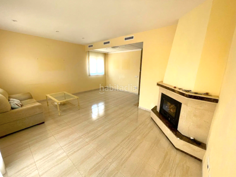 Foto 7e508830-8fa2-4b30-959b-f85215f6cb64. Casa pareada en Pino Alto Miami Platja