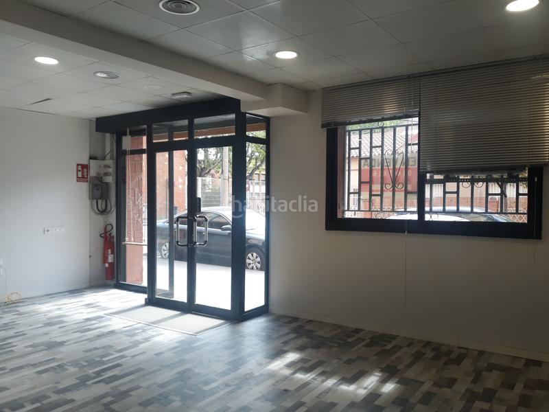 Foto 216f5d49-425f-4676-b52d-34e3997ddbcd. Business premise in Estació de França Mollet del Vallès