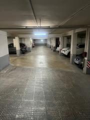 Lloguer Aparcament cotxe a Carrer de bernat metge 27. Plaza de parking en alquiler en mollet del valles