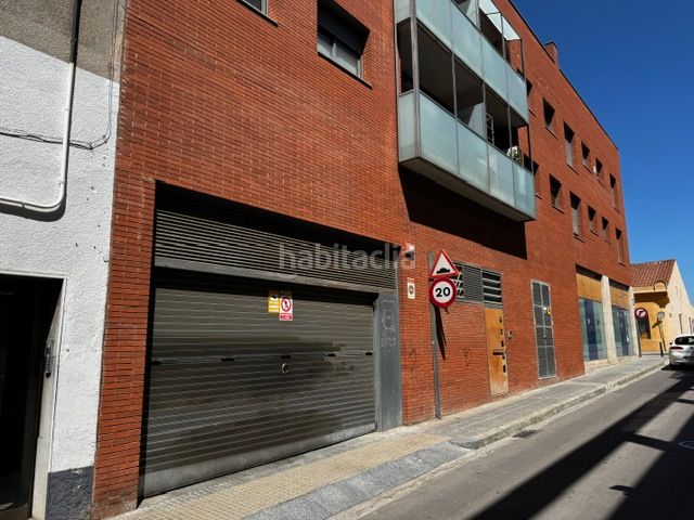 Foto 5b2b94d5-ef5b-46dd-8ccc-704682e9071c. Aparcament cotxe a Estació de França Mollet del Vallès
