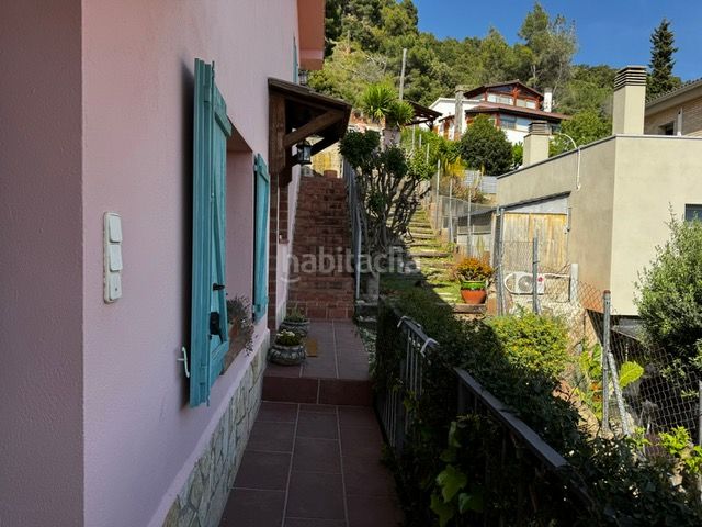 Foto c21f6a0d-220b-488e-9aa5-191fa958fc45. Casa amb calefacció aparcament a Ametlla del Vallès (L´)