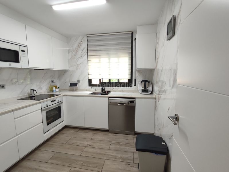 Foto 9f6828d1-55fc-4746-8412-2065a8ce50c0. Casa adossada amb calefacció aparcament a Plana Lledó Mollet del Vallès