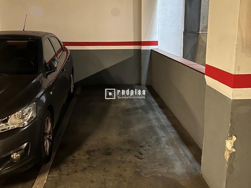 Foto 50ce7c4b-fb19-417d-b762-6af9259b910f. Location parking voiture dans El Camp d´en Grassot i Gràcia Nova Barcelona