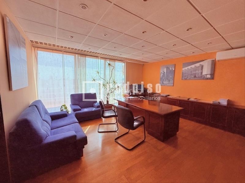 Foto 118ac892-cc87-4b38-a45c-65c4f5b82484. Rent office space in Dreta de l´Eixample Barcelona