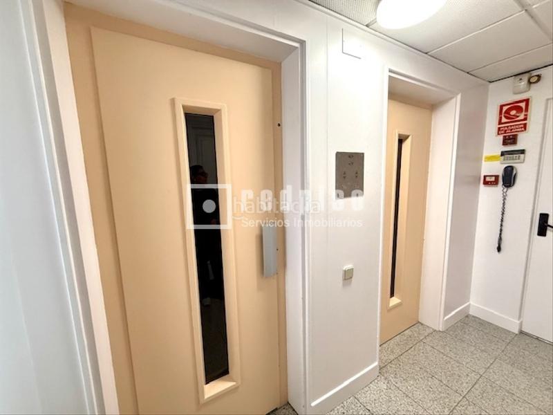 Foto b28b534e-7c49-4ca9-9278-70aaba7072a3. Rent office space in Dreta de l´Eixample Barcelona