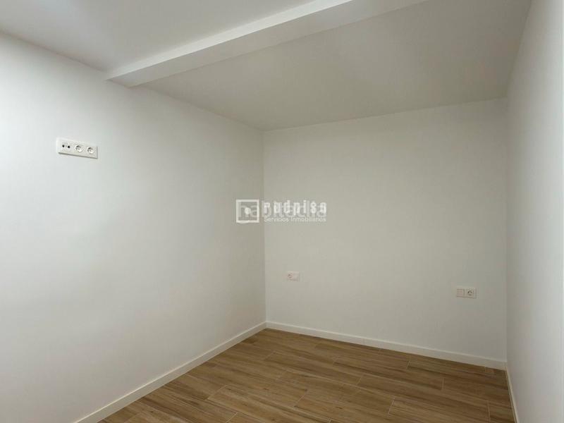 Foto 8ebd4670-e5cb-4c73-a78e-d8f45391e4e5. Geschäftsraum in Carmel Barcelona