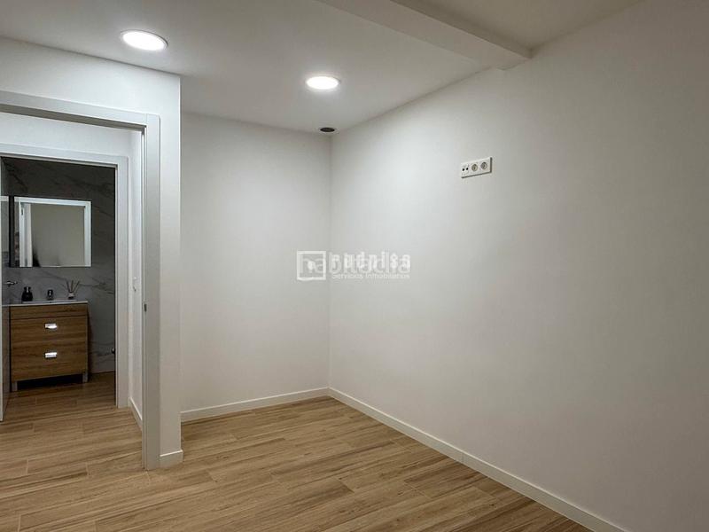 Foto 215071ce-b057-441b-88fa-491e313b8828. Local comercial a Carmel Barcelona