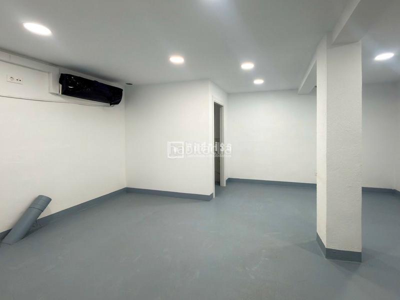 Foto b47b4c94-70b9-4803-909b-8a03543afd18. Local comercial a Carmel Barcelona