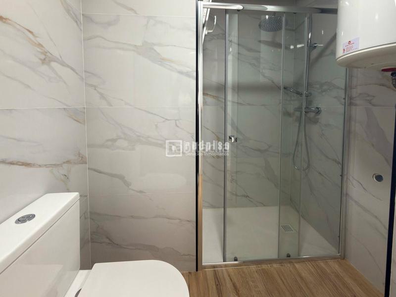 Foto f91496ee-258b-4407-8fa2-4134717c5f83. Local comercial a Carmel Barcelona
