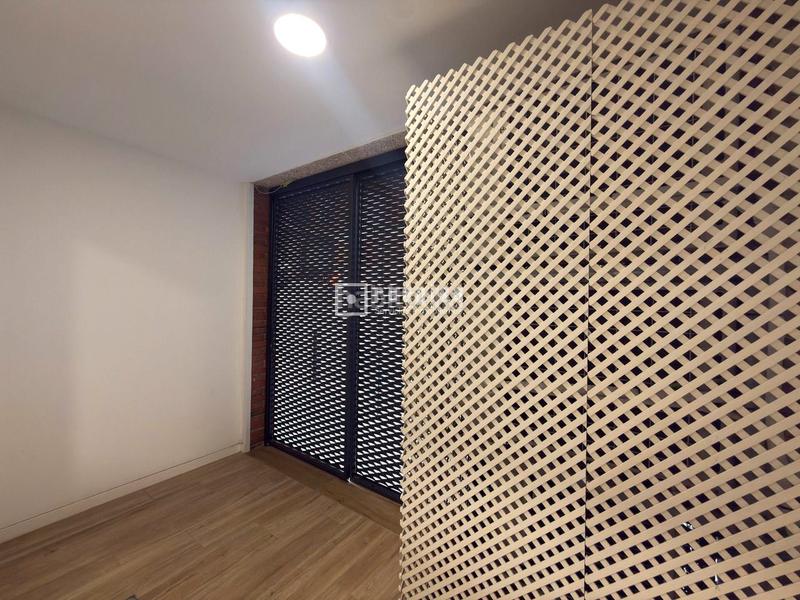 Foto aed36ad0-e396-4909-aca6-e9085bd0029e. Locale commerciale in Carmel Barcelona