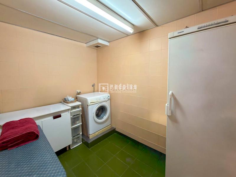 Foto 18e8fa52-9c5c-478c-ba02-d9637e5d23e1. Etagenwohnung mit heizung in El Camp de l´Arpa del Clot Barcelona