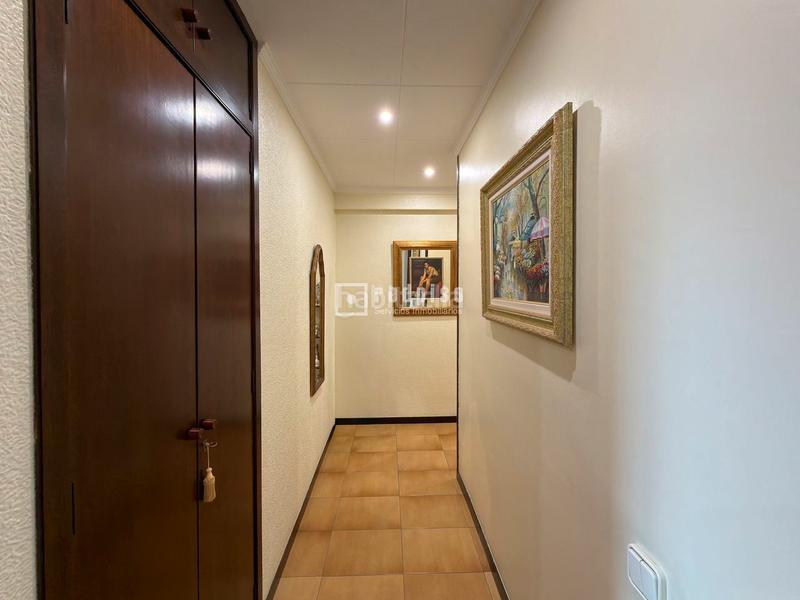 Foto 1f49af75-4445-4ce9-90a4-0b6e5bc8b15e. Etagenwohnung mit heizung in El Camp de l´Arpa del Clot Barcelona