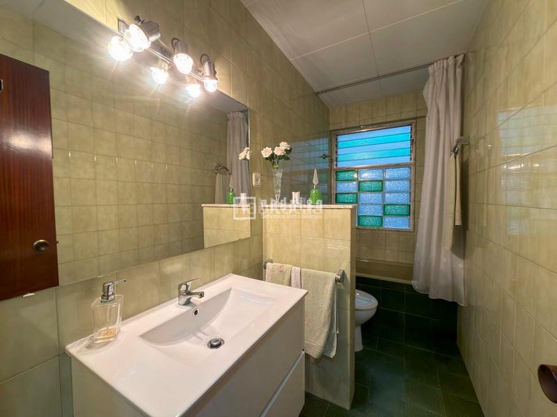 Foto 8ef2b258-1e3d-48c4-94f6-713de86b946b. Etagenwohnung mit heizung in El Camp de l´Arpa del Clot Barcelona