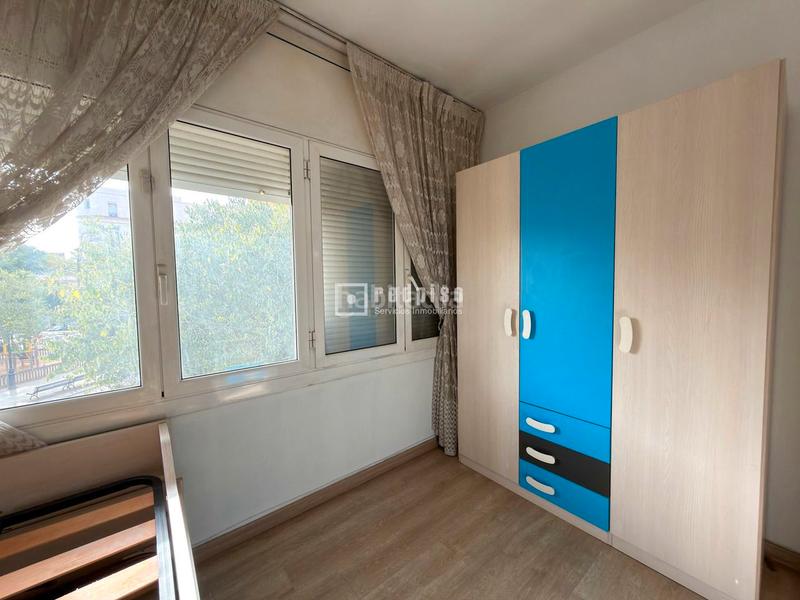 Foto d14d2a27-7263-4e57-b917-7d0b65cad8d2. Flat in El Camp de l´Arpa del Clot Barcelona