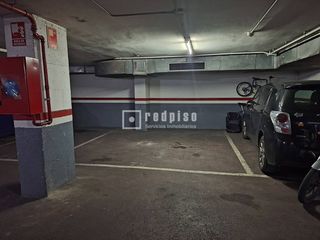 Aparcament cotxe a El Camp d´en Grassot i Gràcia Nova