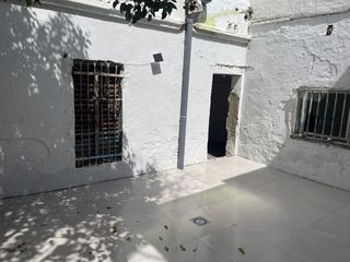 House  Carrer de la indústria. Ideal inversor