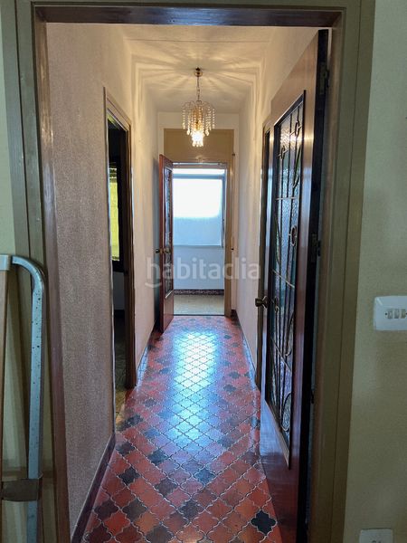 Foto 90b2b1b4-0a8a-4915-a760-f5262c4fb00e. Casa adossada amb xemeneia a Els Molins Mataró