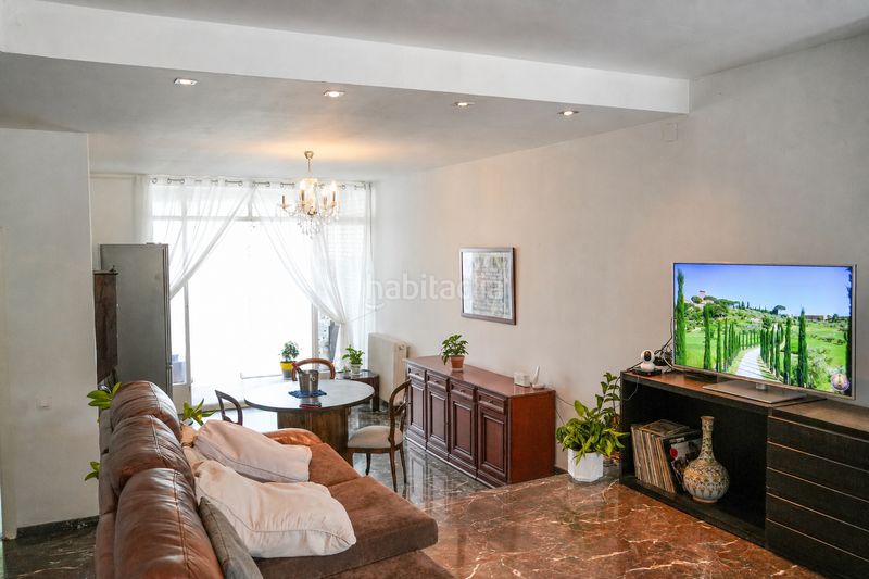 Foto 6959bd9e-7e62-46bb-a2f1-b9ed3ace0062. Semi detached house with fireplace heating parking pool in Sant Andreu de Llavaneres