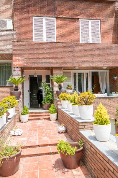 Foto 9dc1852a-dd4f-4eca-bbbc-0632d6e990dd. Semi detached house with fireplace heating parking pool in Sant Andreu de Llavaneres