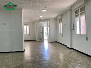 Rent Business premise in La Coca-La Nia-Vistahermosa. Local com. en alquiler en b la coca, 1 despacho.