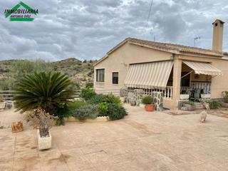 Xalet en Pedanas Este. Chalet en venta en urbanizacin montesol, 3 dormitorios.
