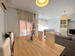 Lloguer Pis a La Serranica-Sagrado Corazón. Piso en alquiler en centro, 3 dormitorios.