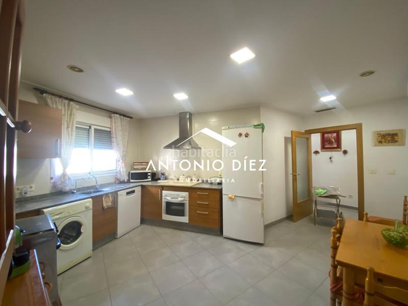 Foto a8cf0154-7d3b-48e3-b52b-1c2f883a6094. Pis amb calefacció a Centro Aspe