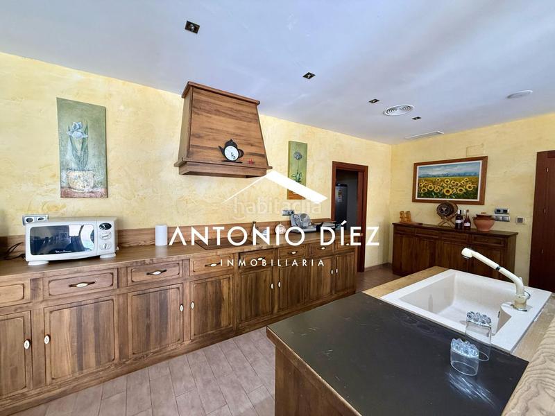 Foto fa97cc5d-b807-41e0-9f29-7865a66a2c8c. Chalet avec parking dans Pedanías Oeste Aspe