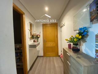 Affitto Appartamento in Novelda. Piso en alquiler en novelda, 3 dormitorios.