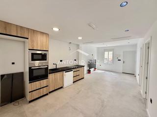 Haus in Las Fuentes-Los Cipreses. Casa en venta en sagrado corazón, 3 dormitorios.