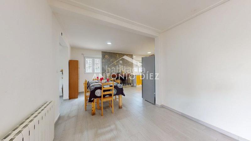 Foto 03f9df05-68f5-4b27-97a3-91b8dd692aa3. Chalet avec chauffage dans Novelda