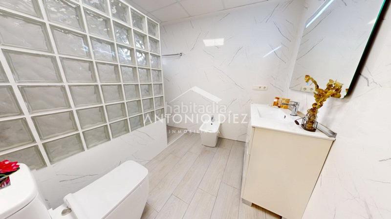 Foto ae3a0e9d-4d3d-47ab-ad0e-1e2b7852d6c5. Chalet avec chauffage dans Novelda