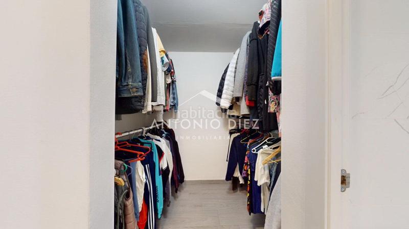 Foto cdba2aab-4b9c-4244-af56-82cc565eae8b. Chalet avec chauffage dans Novelda