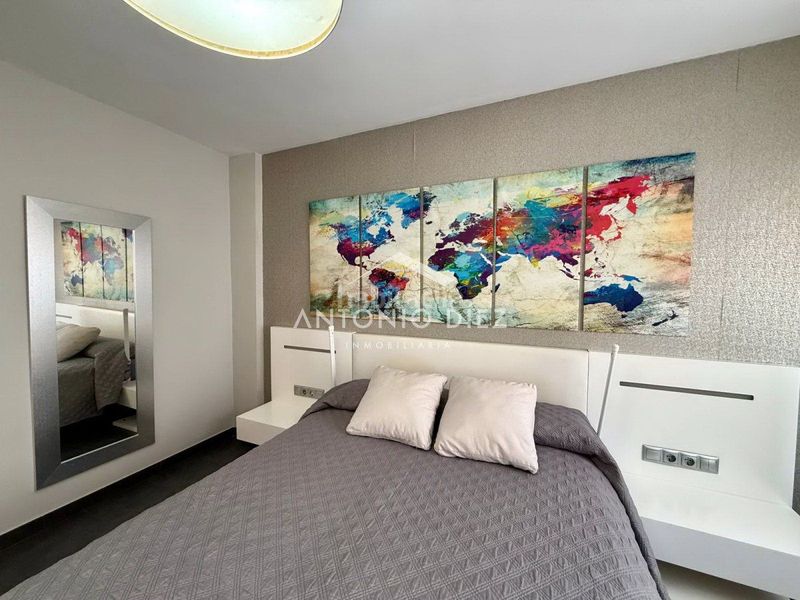Foto 0c6ce850-54e6-4bd1-b0c9-d25821956153. Casa adosada  en venta en centro, 4 dormitorios. en Aspe