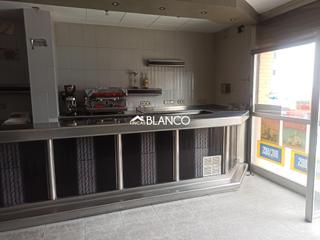 Local commercial à Sant Andreu de la Barca. Local con posibilidad de vivienda