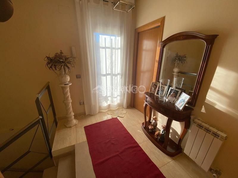 Foto a2b9c66b-7869-4d15-9ba1-72b6cda90a48. Casa amb aparcament a Masquefa