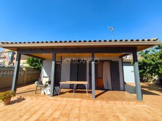 Maison à Hostalets de Pierola (Els). Casa de una sola planta con 5 habitaciones