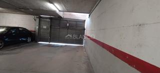 Aparcament cotxe a Piera. Se vende plaza de parking de 10,35m2.