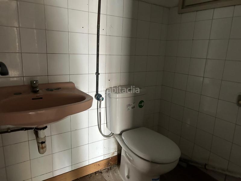 Foto 063eedbc-dccd-4acc-95b2-1b07a2a7c5f3. Locale commerciale in Casablanca Sant Boi de Llobregat