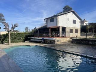 House in Mediona