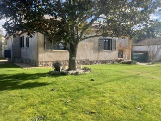 Casa a Llacuna (La). Oportunidad única en el encantador barrio de rofes
