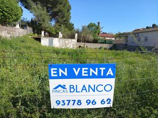 Terreny residencial a Piera. Parcela en venta en can claramunt de piera