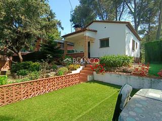 Haus in Piera. Casa en urbanizacin de can claramunt