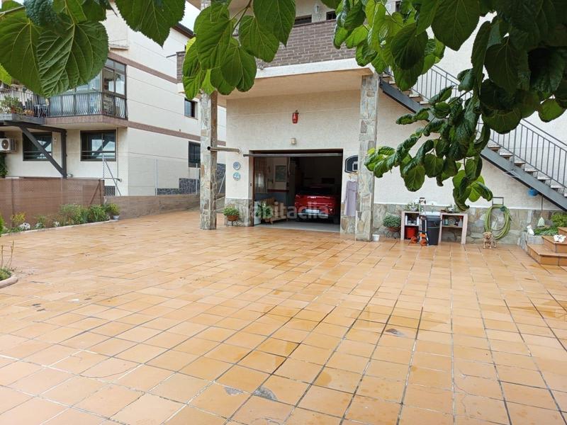 Foto 02a97e9a-8236-4e69-a184-1259d4a040cb. Chalet con riscaldamento parcheggio piscina in Abrera