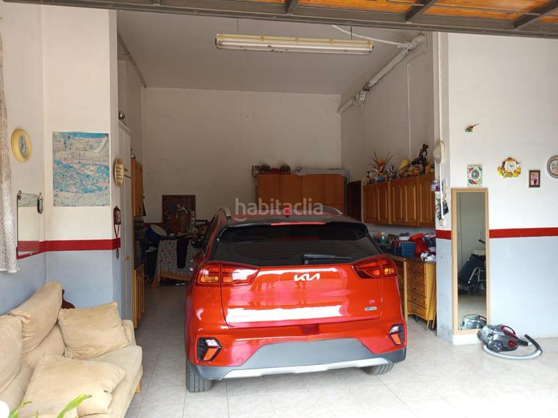 Foto 3cab12ea-b545-4a3b-b519-9ce87463adcb. Chalet con riscaldamento parcheggio piscina in Abrera