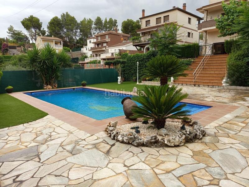 Foto 52258871-203d-420b-9bec-2c1730103ef3. Chalet con riscaldamento parcheggio piscina in Abrera