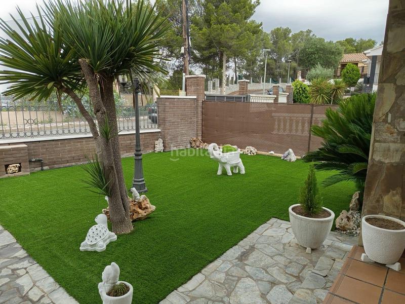 Foto b28e0b4d-a467-4d3a-9162-4d9a38e79b6c. Chalet con riscaldamento parcheggio piscina in Abrera