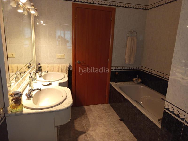 Foto b8d47880-97b6-4304-a30a-c89ca9cbab8a. Chalet con riscaldamento parcheggio piscina in Abrera