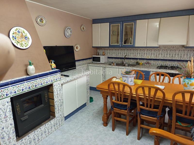 Foto dafe8ac7-2416-4334-9f2e-bdc706b5599f. Chalet con riscaldamento parcheggio piscina in Abrera