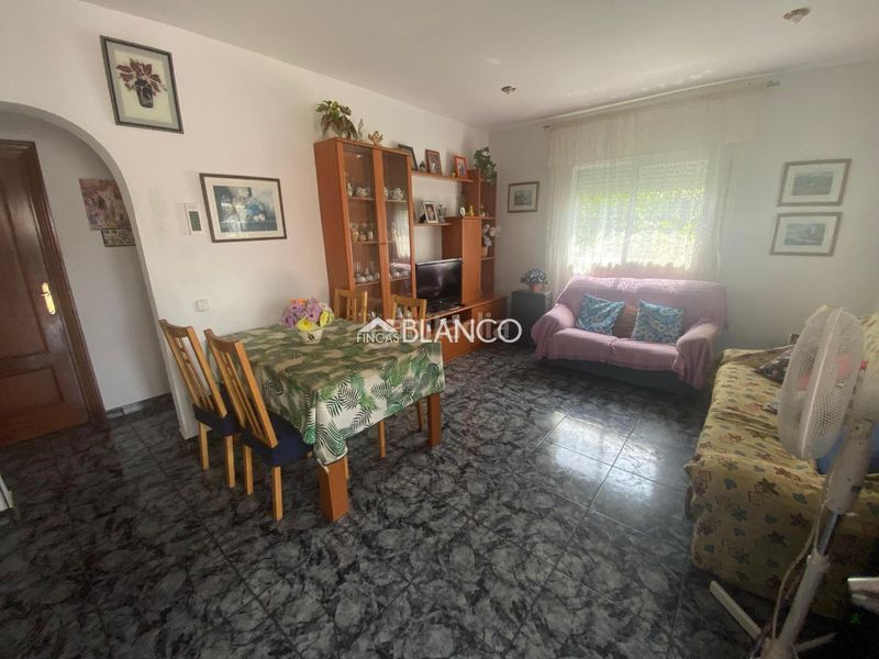 Foto cda4eab3-3538-4ad6-ac78-1c4fde39a667. Casa a Piera